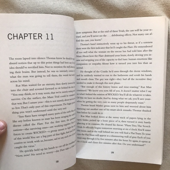 📚2/$6 The Scorch Trials - #2 in The Maze Runner - Picture 7 of 10